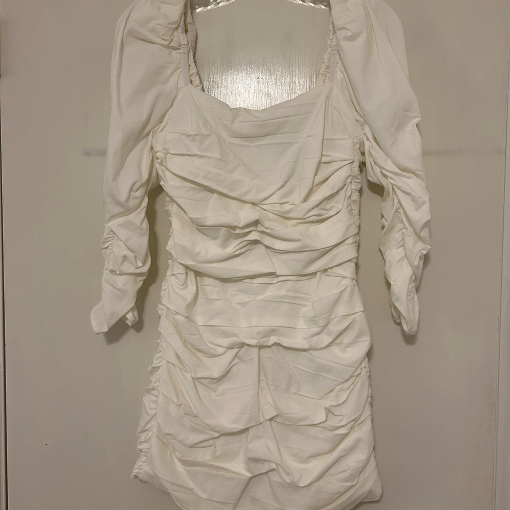 DO+BE white Long Sleeve Ruched Dress